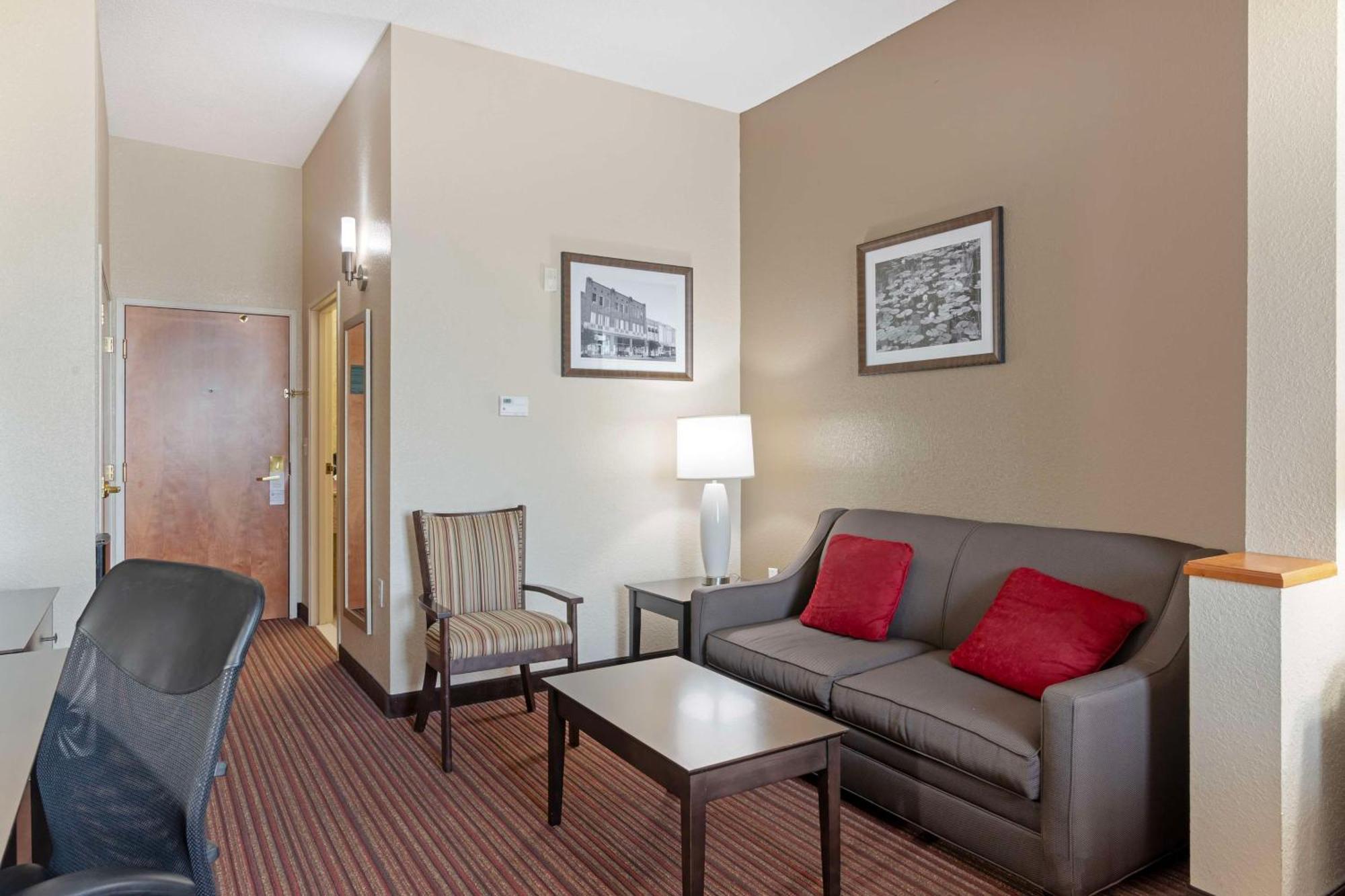 Best Western Plus Bradbury Inn And Suites Waycross Kültér fotó